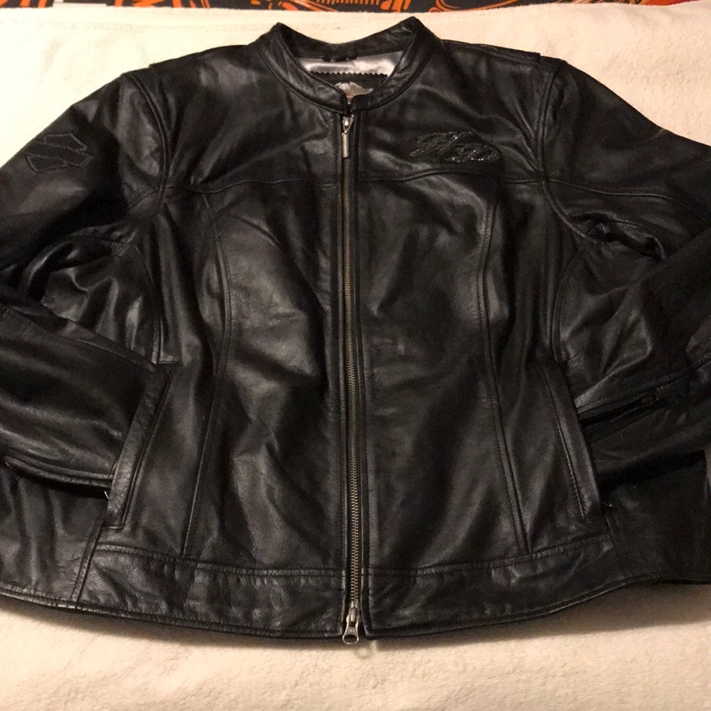 NWT Beautiful blingy Harley-Davidson leather jacke